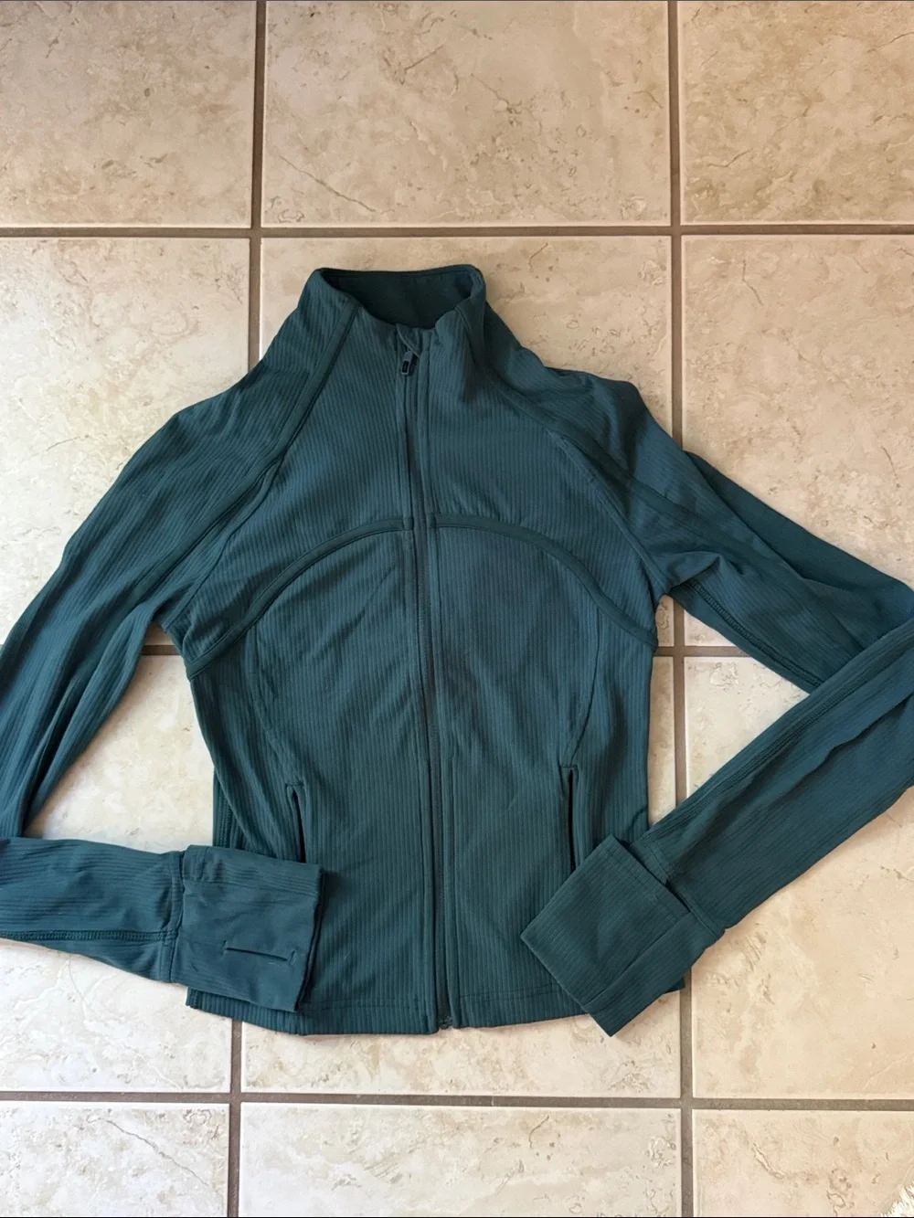 lululemon athletica lightweight athletic